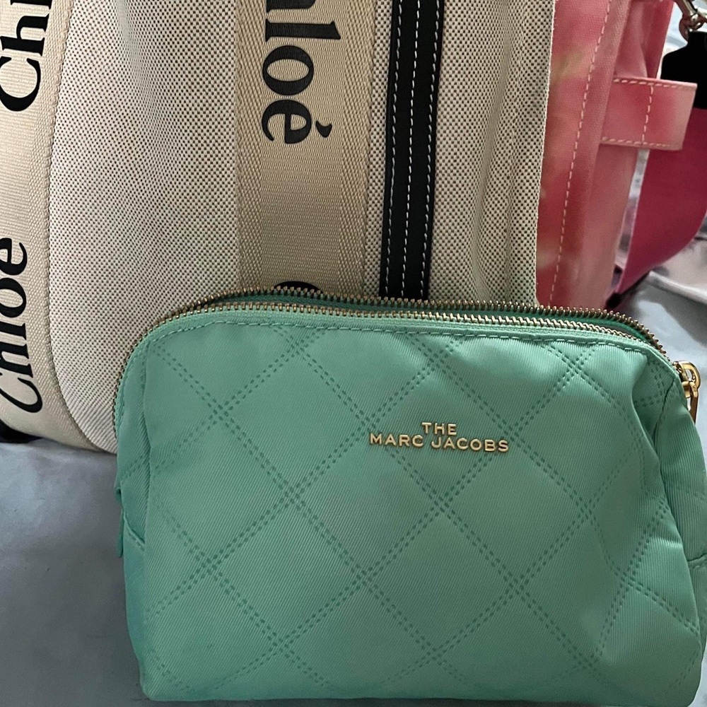 Marc Jacobs makeup bag